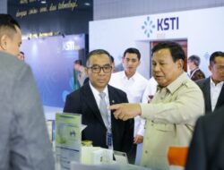 Prabowo Tinjau Pameran Sains, KSTI 2025 Jadi Strategi Hilirisasi