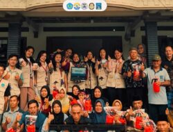 Inovasi Hijau KKN UNRIYO: Peternakan Bersih Bebas Bau dan Lalat