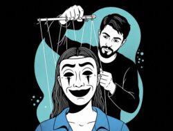 Manusia Palsu dan Drama Kehidupan