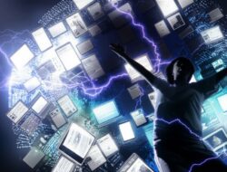 Jarum Jam Berputar, Bisakah Pers Nasional Selamat dari Badai Disrupsi?