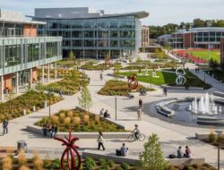 Mengejar Perguruan Tinggi Berkelas Global tanpa Kehilangan Jati Diri