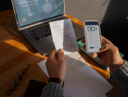 Definisi Simpanan Berjangka, Keuntungan, dan Alternatifnya