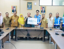 JTT Salurkan Bantuan Alat Semprot Elektrik untuk Kelompok Tani di Bekasi