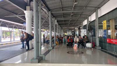 KAI Daop 8 Surabaya Layani Lebih dari 9 Juta Pelanggan: Mobilitas Makin Lancar, Ekonomi Hijau Kian Bergerak