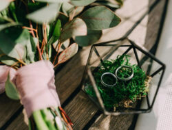 Mengapa Biaya Pernikahan Sering Melewati Anggaran dan Bagaimana Mengatasinya