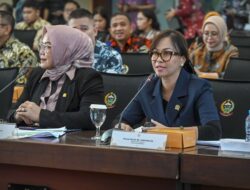 Komisi VI Dorong Perbankan Berpihak pada Masyarakat: Bunga Pinjaman harus Kecil