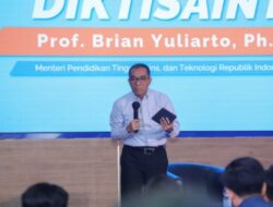 Regenerasi Pemimpin: Mendiktisaintek Buka FLC 2025