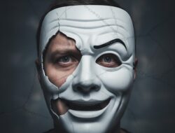 Ketika Utang Melahirkan Pemimpin ‘Berbakat’ Sandiwara