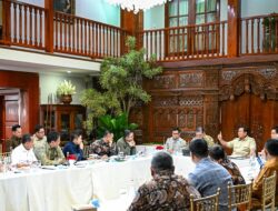 Prabowo Pimpin Rapat Bahas Stabilitas Keuangan dan DHE