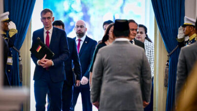 Prabowo Terima Surat Kepercayaan 12 Duta Besar Negara