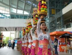 Bandara Ngurah Rai Sambut Wisatawan dengan Nuansa Galungan