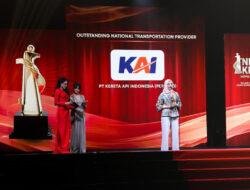 KAI Raih Penghargaan “Outstanding National Transportation Provider” dalam Indonesia Kita Awards 2025