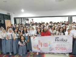 Workshop Monetisasi Konten oleh Priska Sahanaya X Fanbo di SMA Triguna