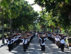 Dibuka Meriah, Komodo Waterfront Festival 2025: 1.507 Peserta Pukau Labuan Bajo dengan Aksi Kolosal Bentang Kain Songke Manggarai