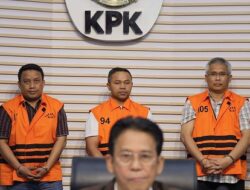 KPK Tetapkan Gubernur Riau dan Dua Pejabat Tersangka Suap Anggaran Rp177 Miliar