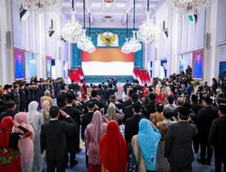 Presiden Prabowo Anugerahkan Gelar Pahlawan Nasional di Hari Pahlawan