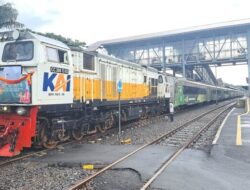 KAI Daop 8 Surabaya dan Railfans Malang Raya Hiasi HUT KA Gajayana ke-26