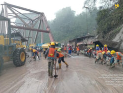 Darurat Erupsi Semeru: Kementerian PU Pulihkan Akses Jalan dan Jembatan