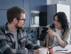 Ketahui Masalah Keuangan Timbul dalam Rumah Tangga