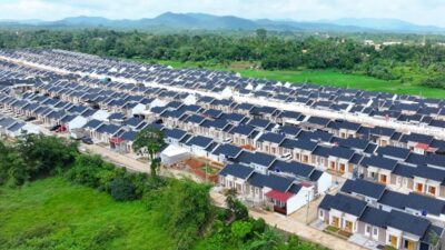 Prabowo Serahkan 50.030 Unit KPR di Banten