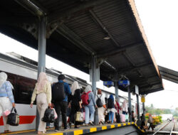 Angkutan Nataru 2025–2026, Seluruh Tiket Kereta Divre IV Tanjung Karang Terjual