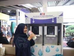 KAI Daop 2 Bandung Ajak Pelanggan: “Jangan Lupa Bawa Tumblermu Saat Bepergian dengan Kereta Api!”