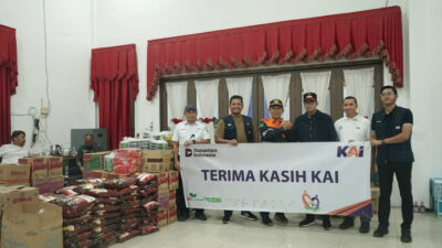 KAI Salurkan CSR Rp100 Juta untuk Korban Banjir di Sumut dan Aceh