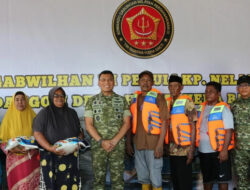 Kogabwilhan III Salurkan Bantuan Sembako dan Life Vest kepada Nelayan di Maluku Utara