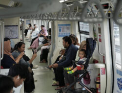 Liburan Nataru Naik LRT Jabodebek? Yuk Pahami Ketentuan Tarif Anak