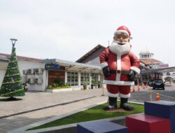 Nuansa Natal Sambut Pelanggan KA, Volume Penumpang KA di Semarang Capai 200 Ribuan Orang pada Masa Nataru