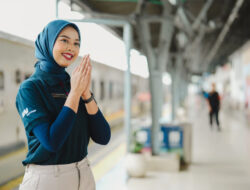 Pastikan Pelayanan Prima Selama Nataru 2025, KAI Services Hadirkan Program Hospitality untuk para Frontliner