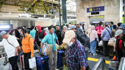 Penjualan Tiket Nataru Terus Meningkat, KAI Daop 1 Jakarta Imbau Pelanggan Pesan Lebih Awal