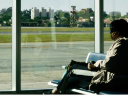 Apakah Kerja di Luar Negeri Butuh Modal? Simak Pembahasannya