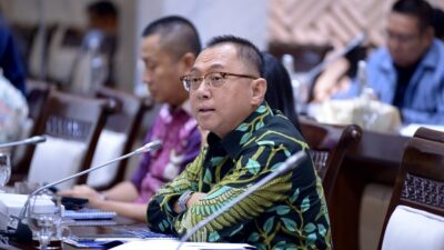 DPR Ragukan Target Pertumbuhan Ekonomi 8 Persen Tanpa Terobosan Moneter