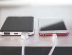 Kebiasaan Sehari Hari yang Membuat HP Cepat Rusak