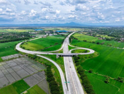 Menyusuri Kawasan Jawa Timur: JTT Hadir Mengantarkan Wisata dengan Layanan Sepenuh Hati