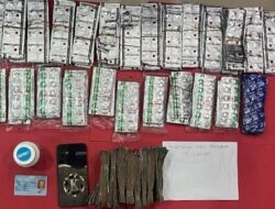 Polda Metro Bongkar Toko Plastik Penjual Ribuan Obat Terlarang