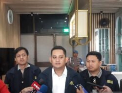 Polisi Tangkap Dua Pria Terduga Pelaku Asusila di TransJakarta