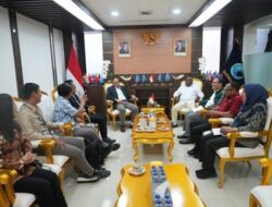 Menteri Rasa Aktivis