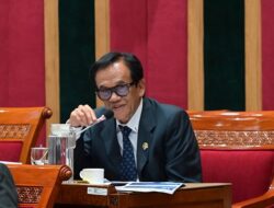 42 Persen Dosen PTS Digaji di Bawah Rp3 Juta