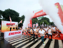 Dari Perayaan ke Aksi Nyata, 3.000 Enervon Family Immunity Kit Disalurkan ke Tujuh Daerah di Indonesia