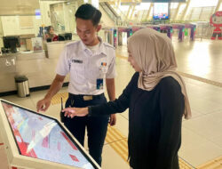 Hadirkan Layar Interaktif, Perkuat Layanan Informasi dan Pengaduan Digital di LRT Jabodebek