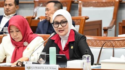Utang Kognitif Generasi Alfa: Menelisik Celah Regulasi Pembatasan AI dan Media Sosial