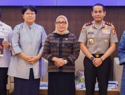 Di Ujung Telunjuk, Keadilan Itu Bermula