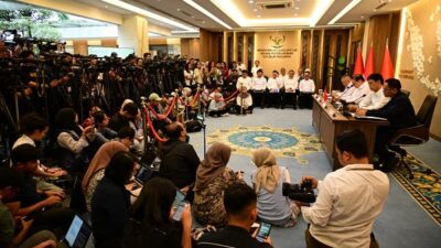 Pemerintah Batasi Kenaikan Harga Tiket Pesawat Maksimal 13 Persen