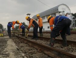 KAI Daop 2 Bandung Ganti 2.800 Meter Rel, Tingkatkan Keselamatan Perjalanan KA