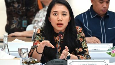 DPR Desak Pemerintah Evaluasi Beban Gaji PPPK di Daerah