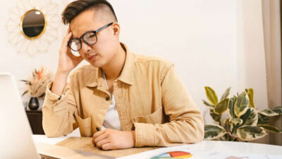 Dolar Menguat, Perlukah Memikirkan Ulang Rencana Traveling ke Luar Negeri?