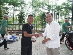 Momen Iduladha, LRT Jabodebek Distribusikan Daging Kurban kepada Warga & Yayasan Sekitar Operasional