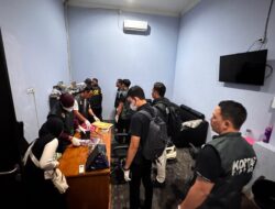 Kortastipidkor Geledah Empat Lokasi Kasus Impor Ponsel Bekas
